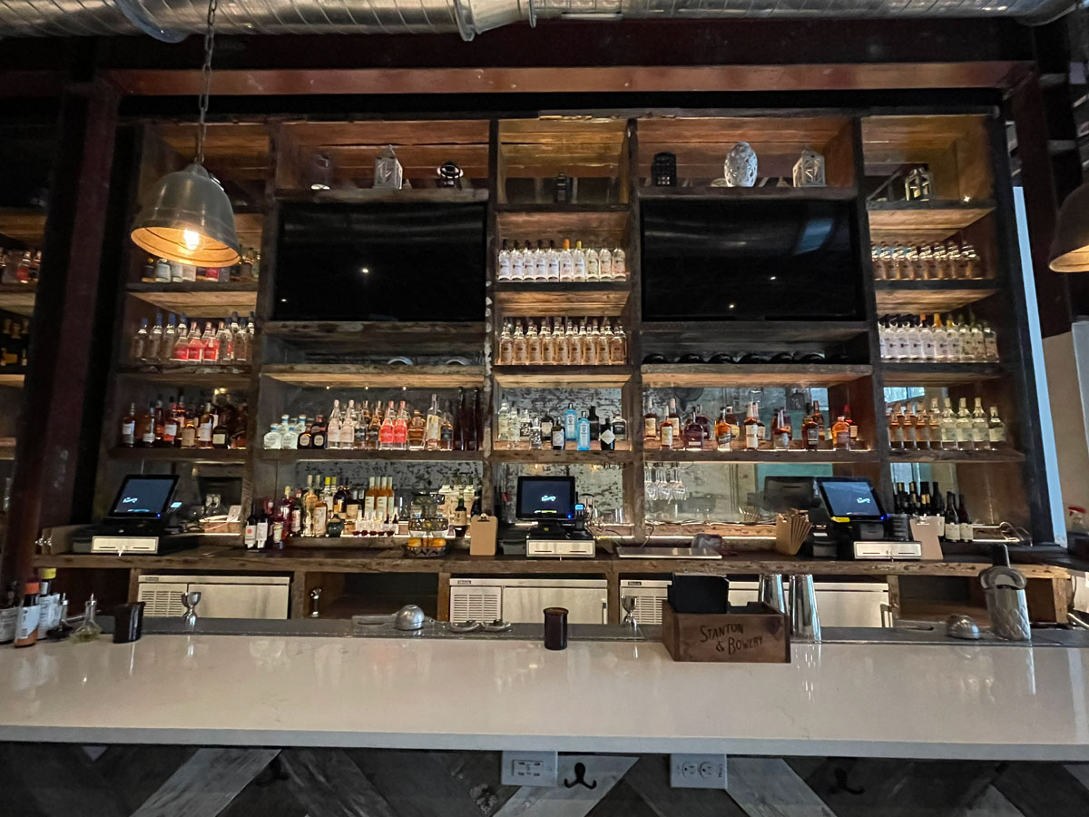 Commercial Bar